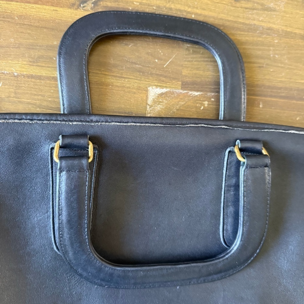 Coach Black Leather Satchel Briefcase. - Picture 3 of 16